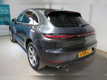 Used Porsche Macan 2019 for sale - 79107017: Photo