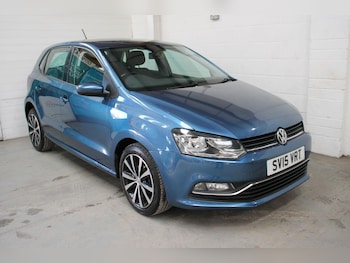 Used Volkswagen Polo 2015 for sale - 77839352: Photo