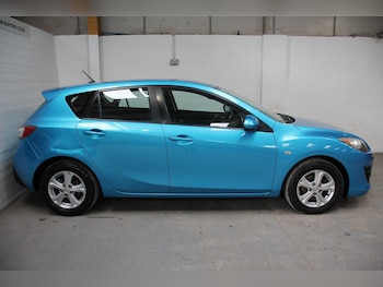 Used Mazda Mazda3 2010 for sale - 75670650: Photo