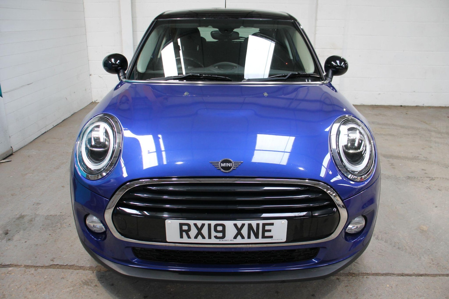 Used MINI Hatch 2019 for sale - 76801812: Photo 2