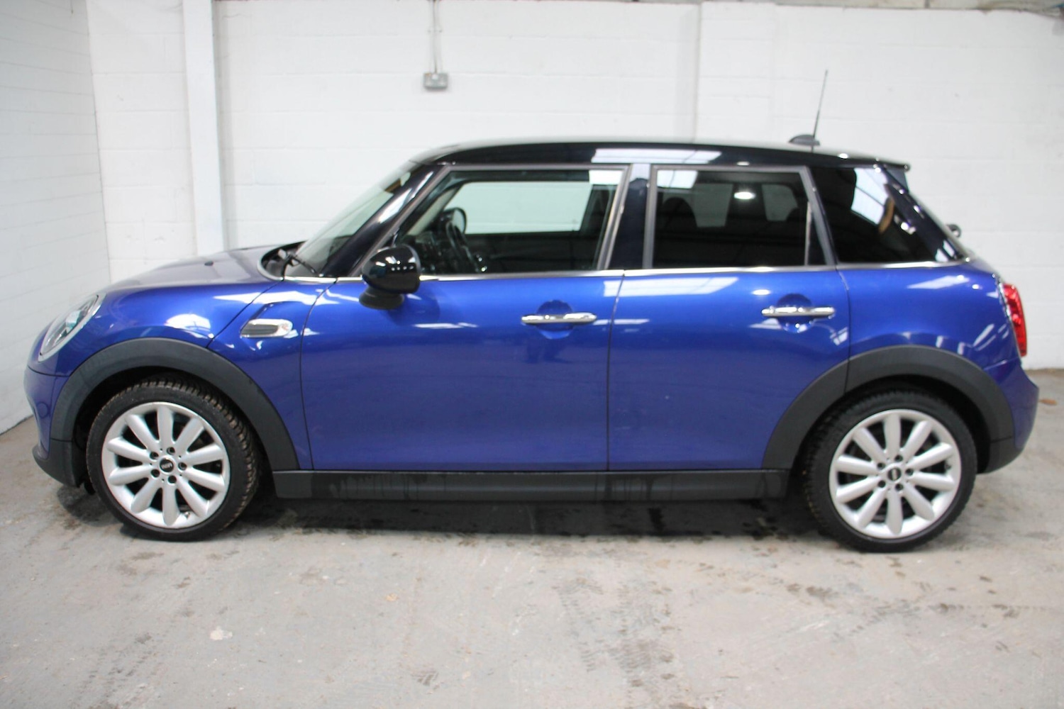 Used MINI Hatch 2019 for sale - 76801812: Photo 4