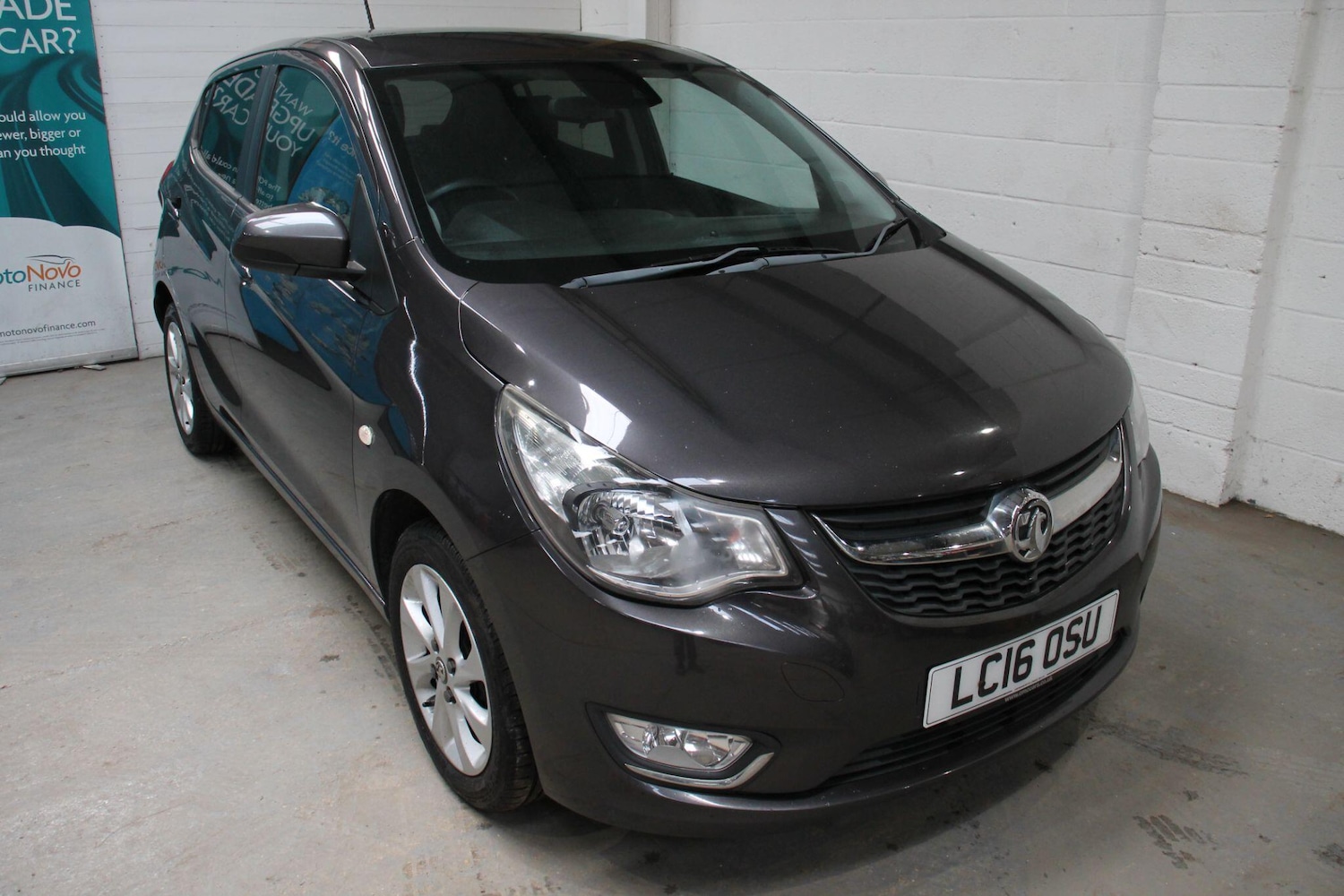 Used Vauxhall Viva 2016 for sale - 77330840: Photo 1