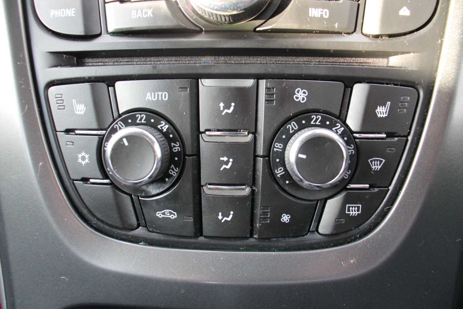 Used Vauxhall Astra 2013 for sale - 77549434: Photo 14