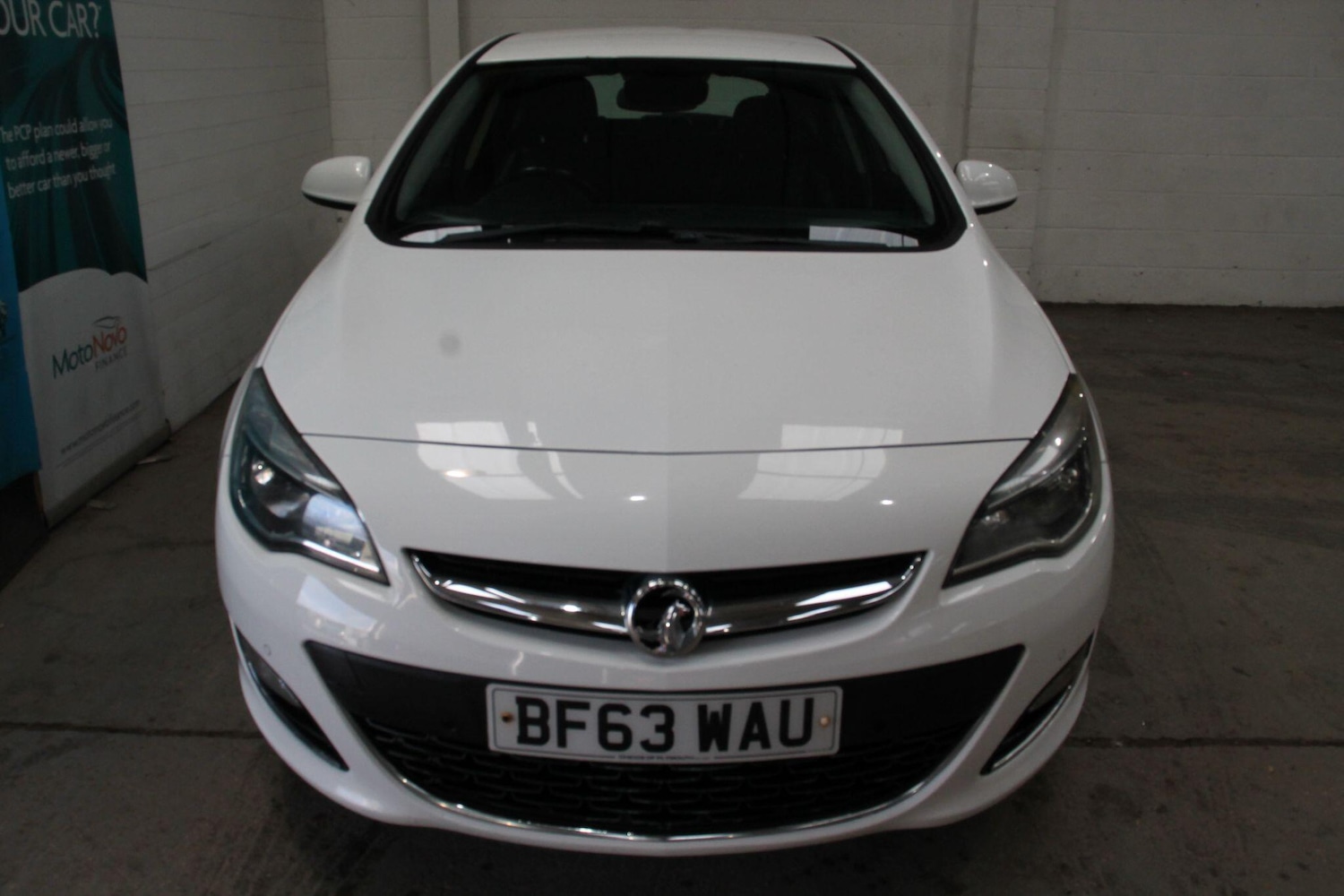 Used Vauxhall Astra 2013 for sale - 77549434: Photo 2