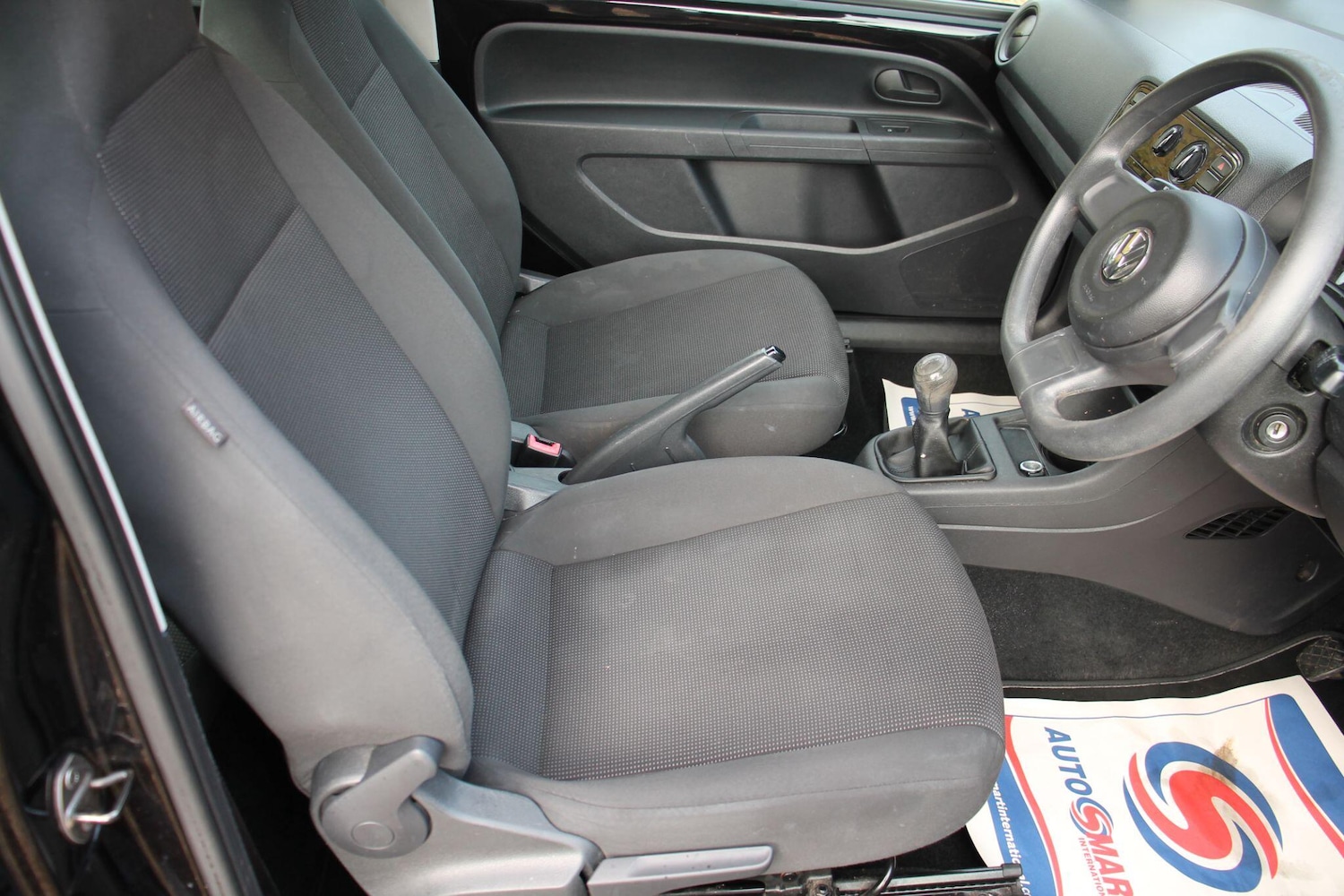 Used Volkswagen up! 2013 for sale - 76995236: Photo 9