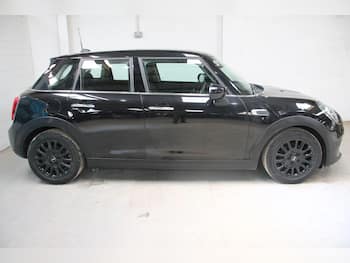 Used MINI Hatch 2019 for sale - 79621966: Photo