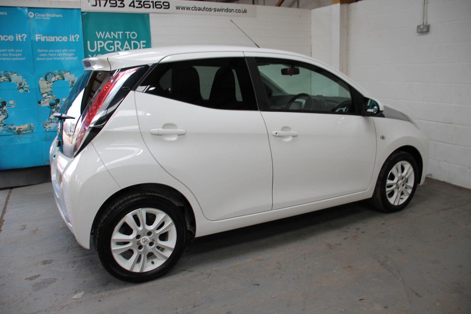 Vehicle 5