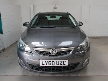 Used Vauxhall Astra 2010 for sale - 77940205: Photo