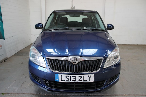 Used Skoda Fabia 2013 for sale - 76158705: Photo 2