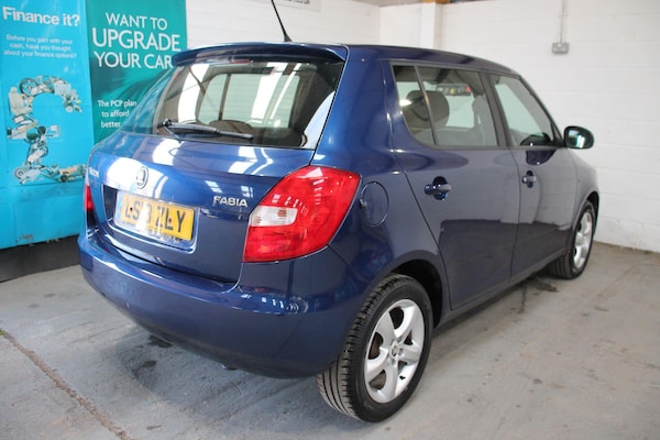 Used Skoda Fabia 2013 for sale - 76158705: Photo 7