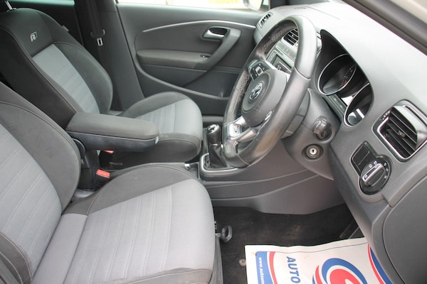 Used Volkswagen Polo 2015 for sale - 75257742: Photo 12