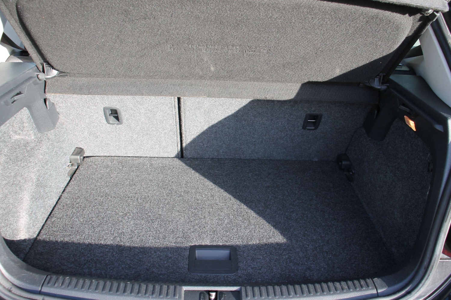 Used Volkswagen Polo 2016 for sale - 76561676: Photo 16