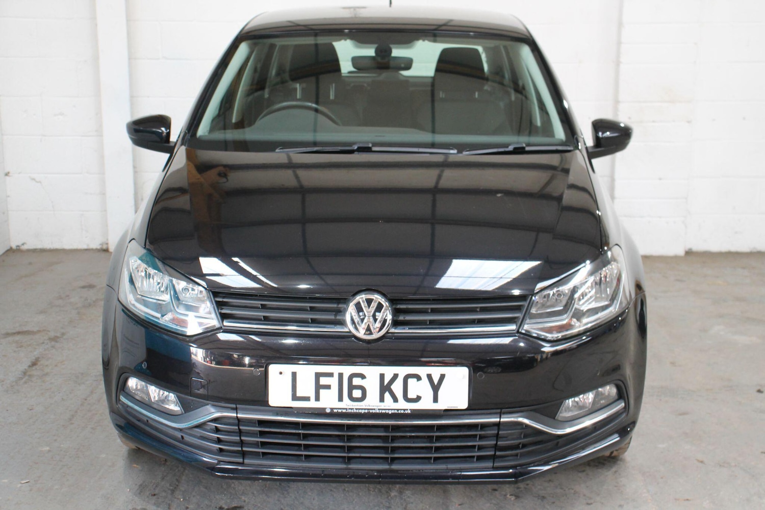 Used Volkswagen Polo 2016 for sale - 76561676: Photo 2