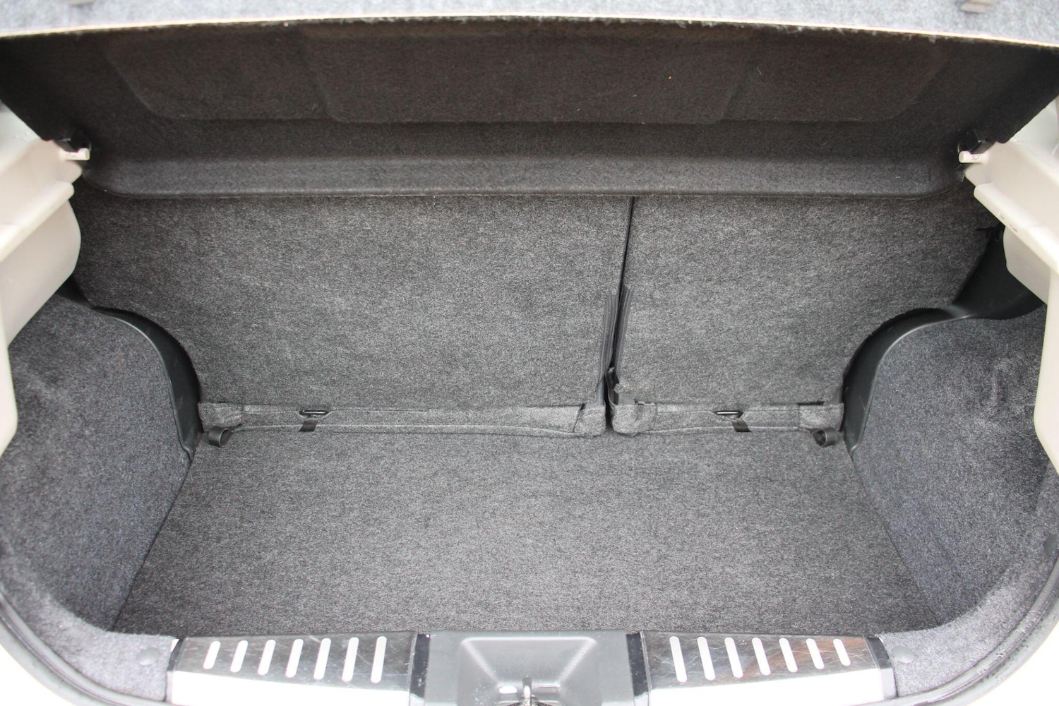 Used Nissan Micra 2014 for sale - 76472418: Photo 15