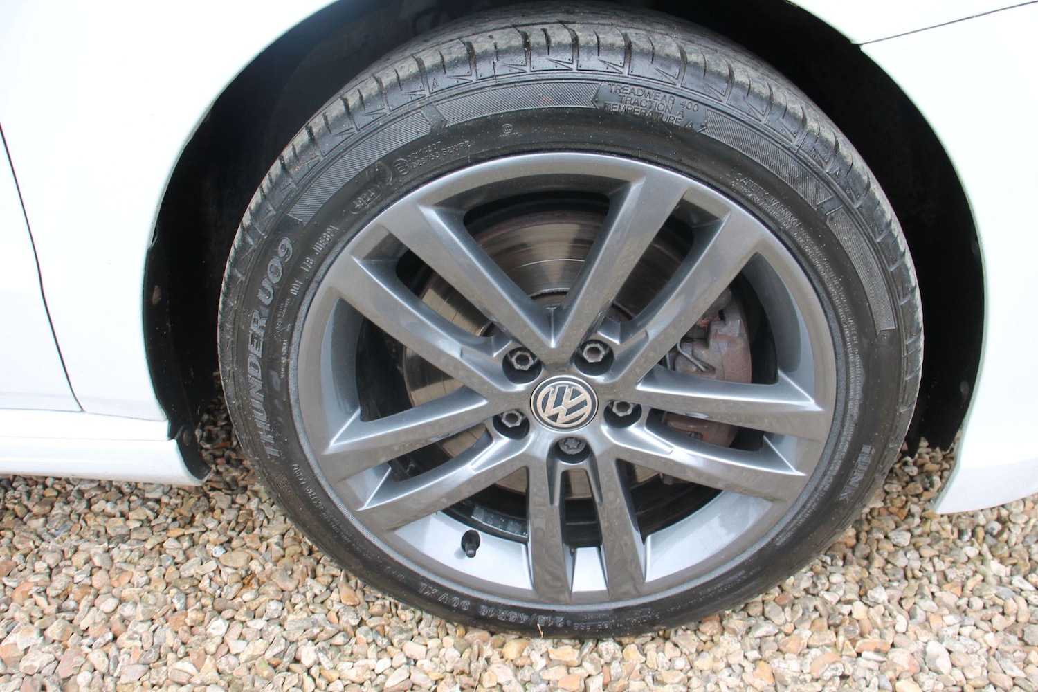 Used Volkswagen Polo 2015 for sale - 77345250: Photo 24