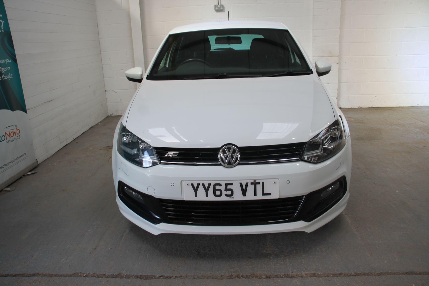 Used Volkswagen Polo 2015 for sale - 77345250: Photo 4