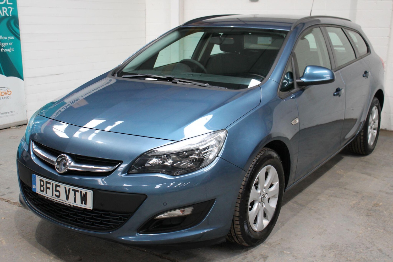 Used Vauxhall Astra 2015 for sale - 76283553: Photo 3
