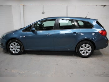 Used Vauxhall Astra 2015 for sale - 76283553: Photo