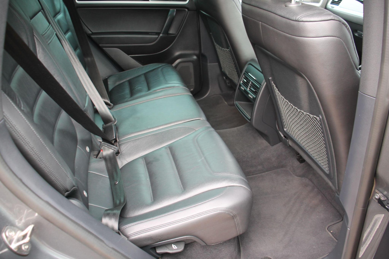 Used Volkswagen Touareg 2017 for sale - 76832907: Photo 11