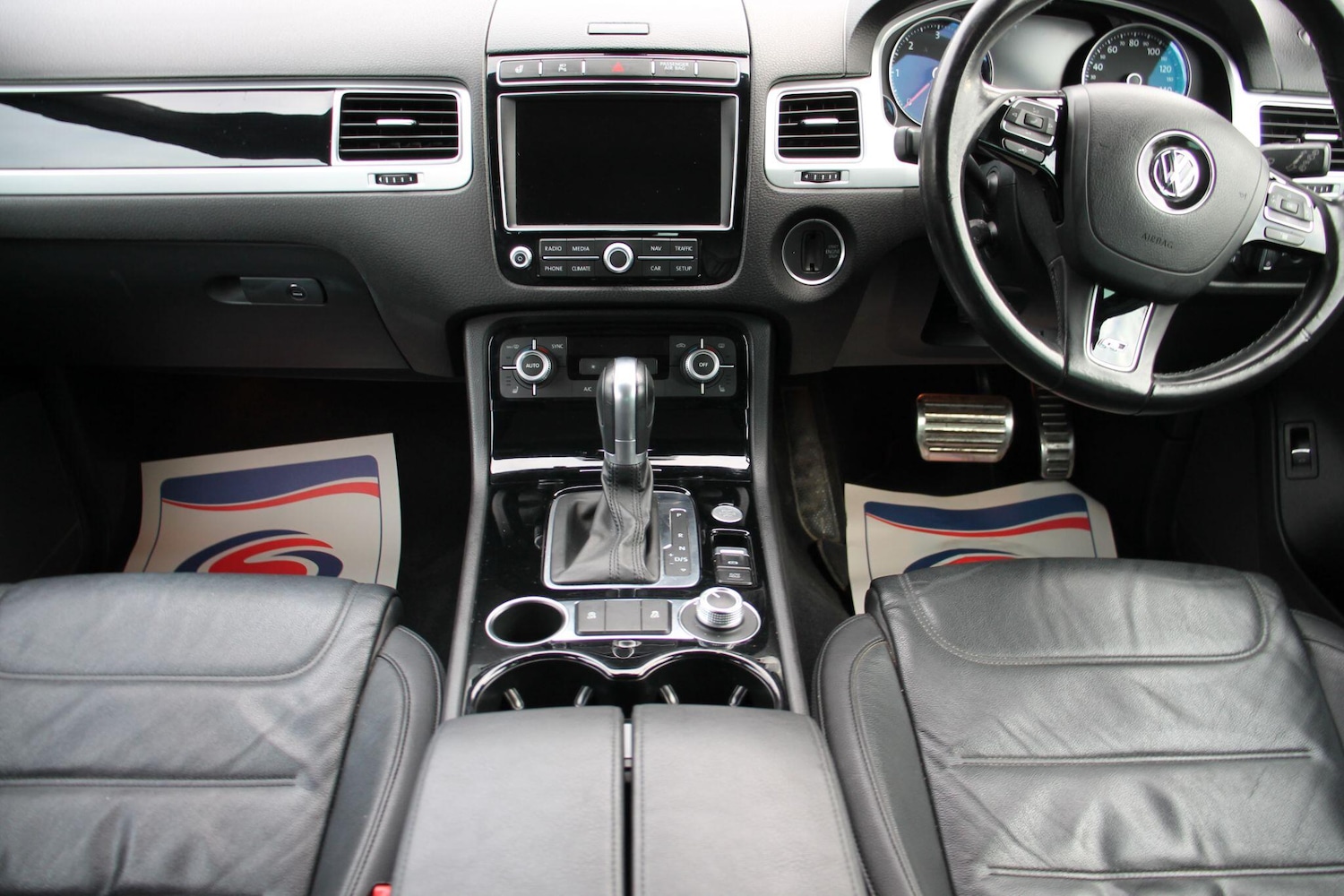 Used Volkswagen Touareg 2017 for sale - 76832907: Photo 13