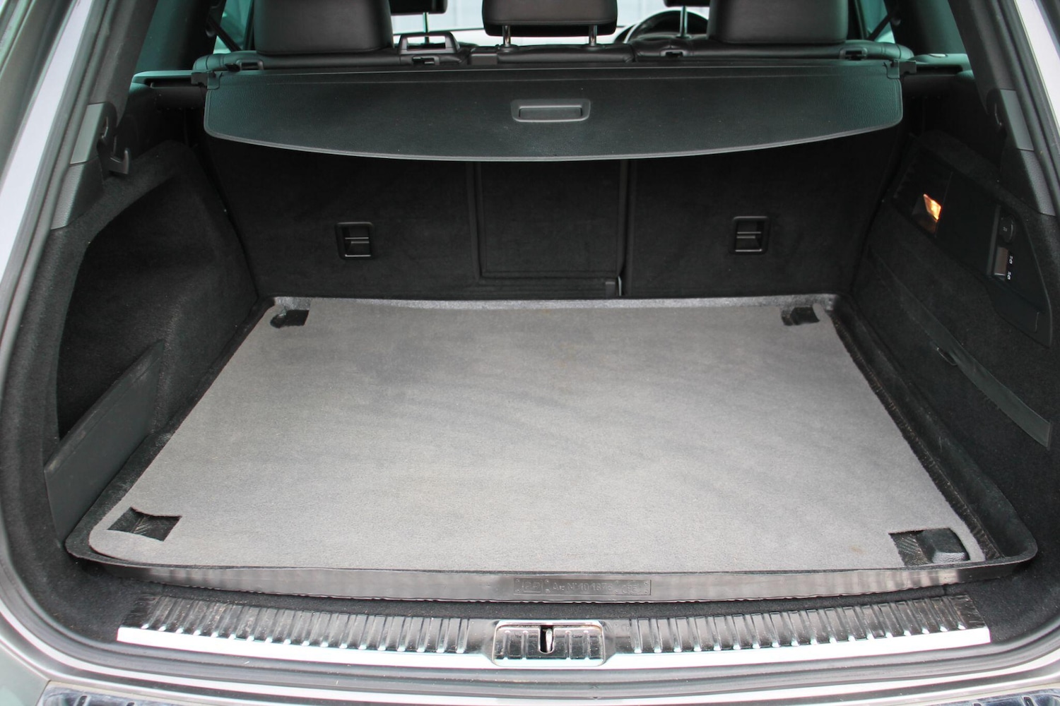 Used Volkswagen Touareg 2017 for sale - 76832907: Photo 15