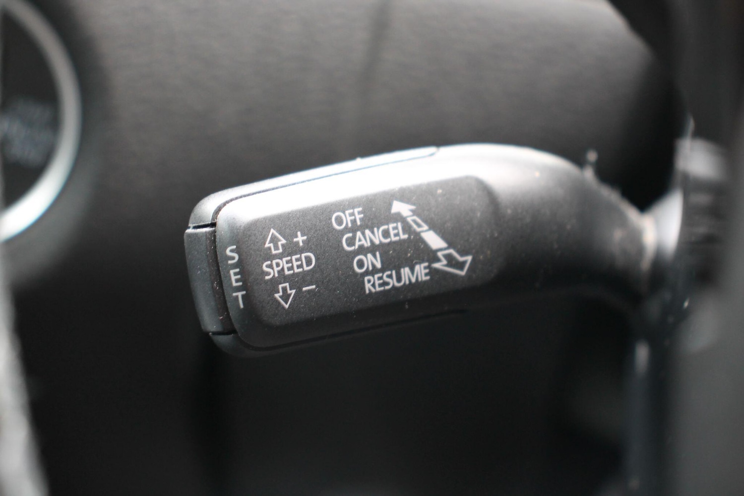 Used Volkswagen Touareg 2017 for sale - 76832907: Photo 17