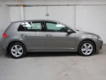 Used Volkswagen Golf 2014 for sale - 77839853: Photo