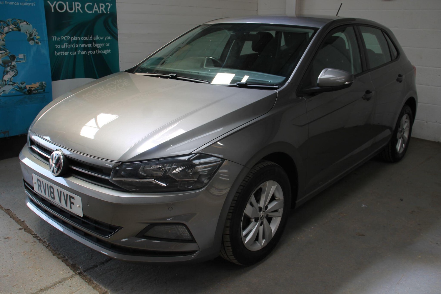 Used Volkswagen Polo 2018 for sale - 76988841: Photo 3