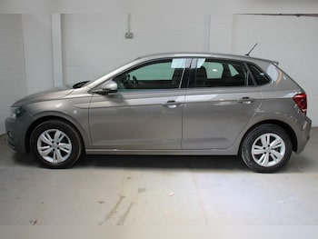 Used Volkswagen Polo 2018 for sale - 76988841: Photo