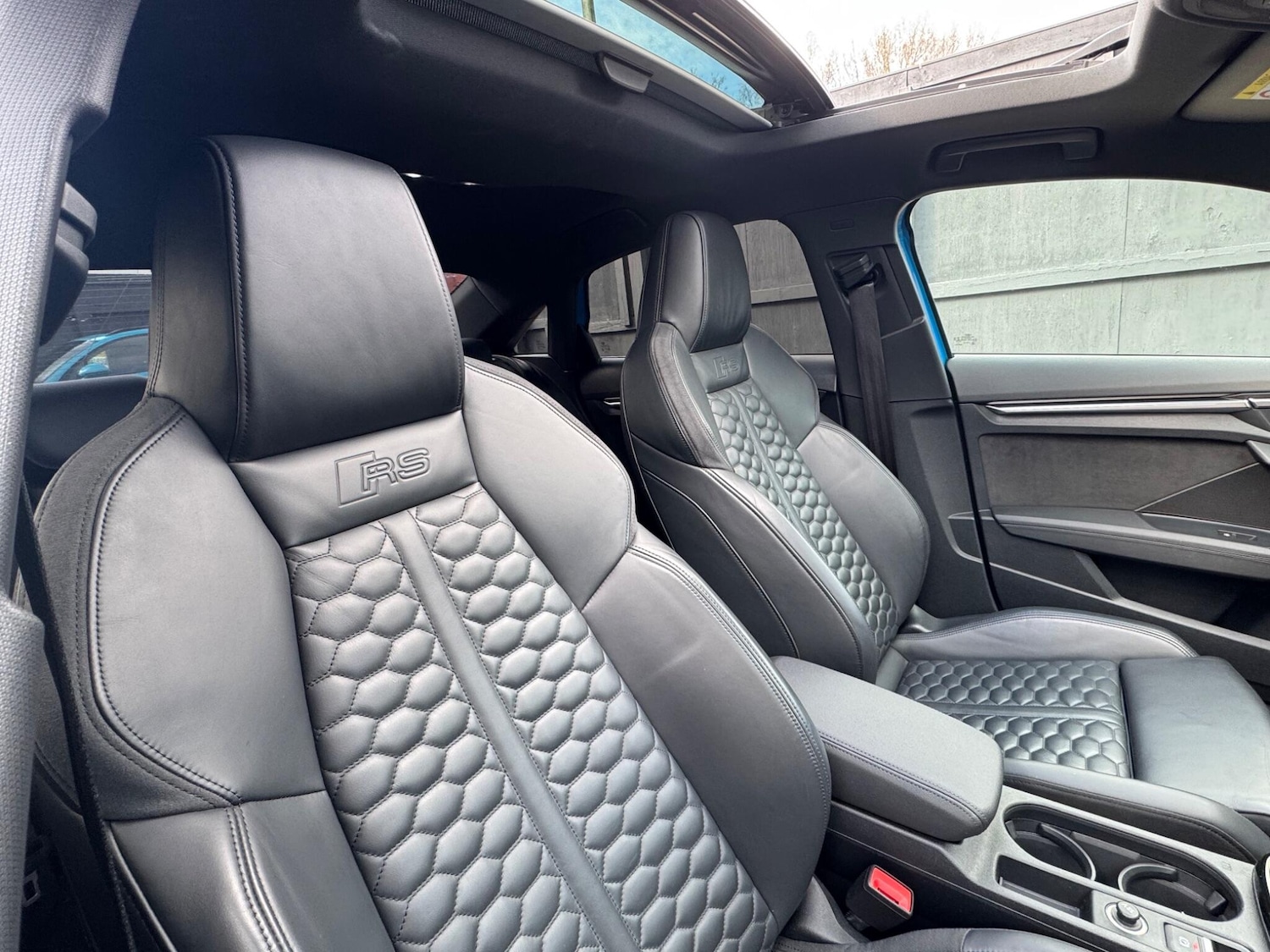 Used Audi RS3 2021 for sale - 78034932: Photo 6