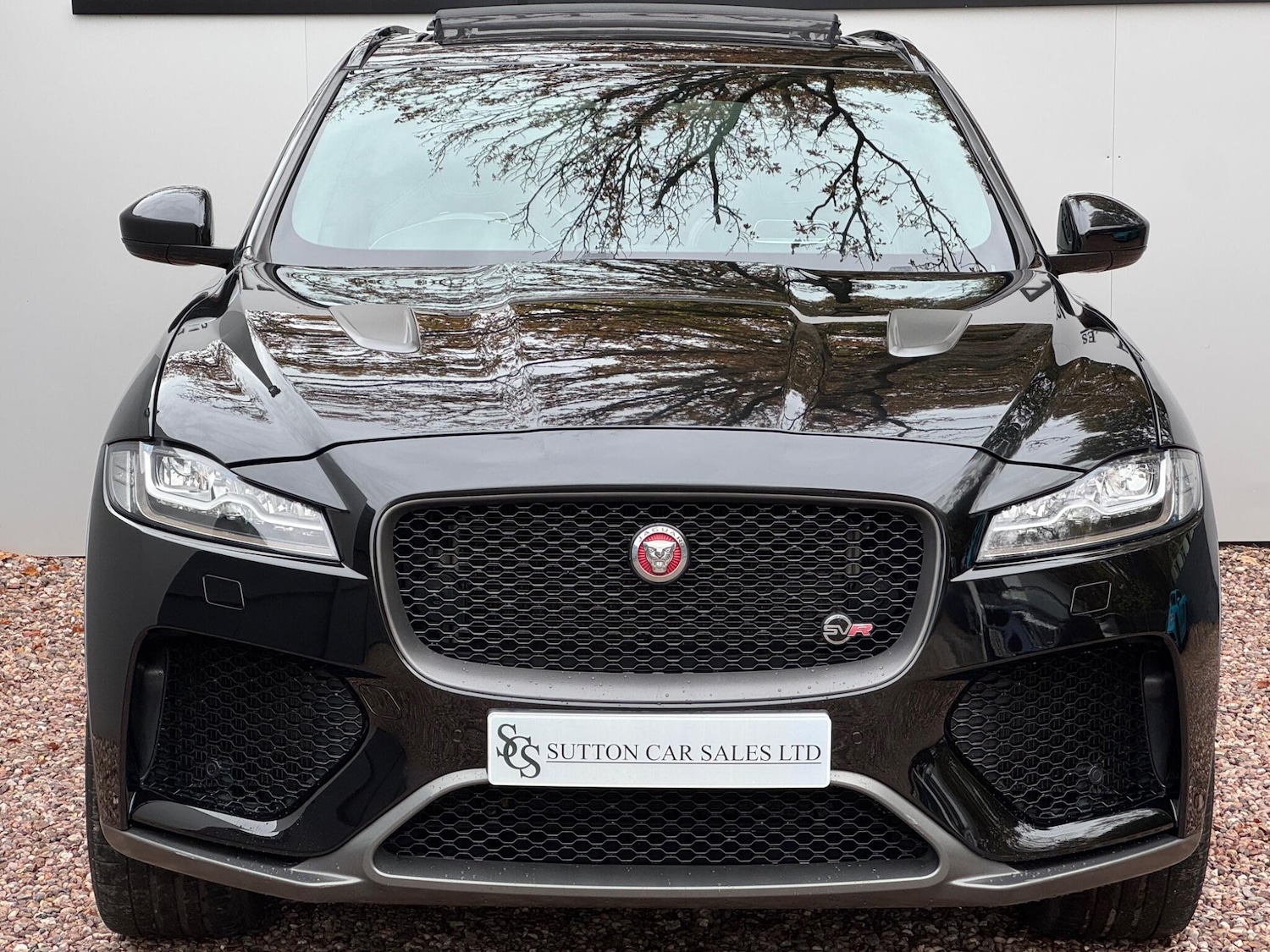 Used Jaguar F-Pace 2019 for sale - 76671454: Photo 4