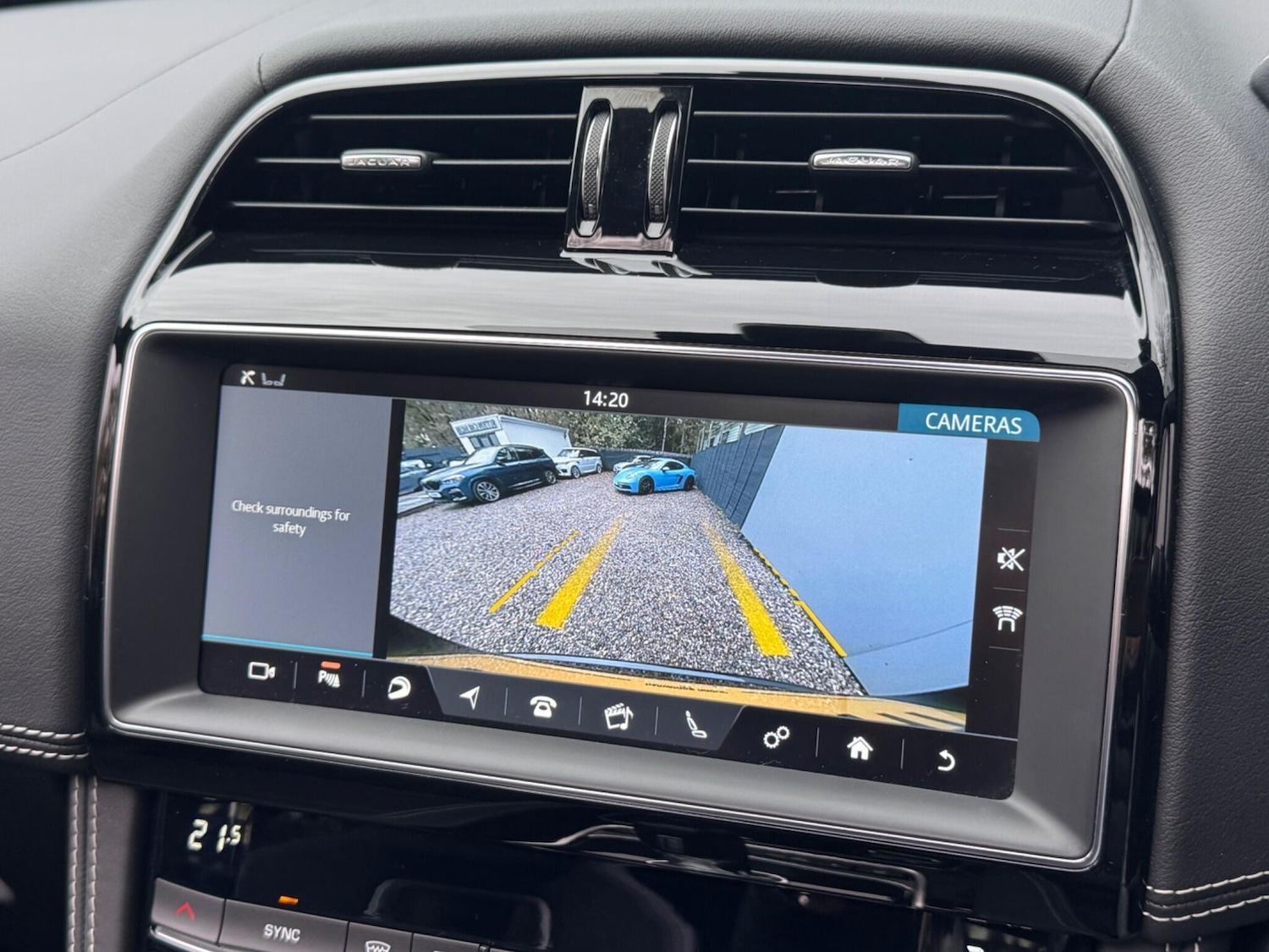 Used Jaguar F-Pace 2019 for sale - 76671454: Photo 41