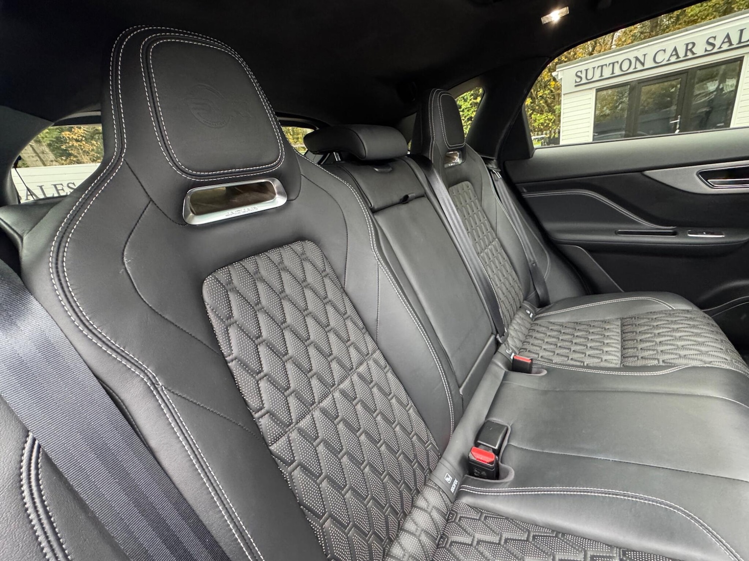 Used Jaguar F-Pace 2019 for sale - 76671454: Photo 43