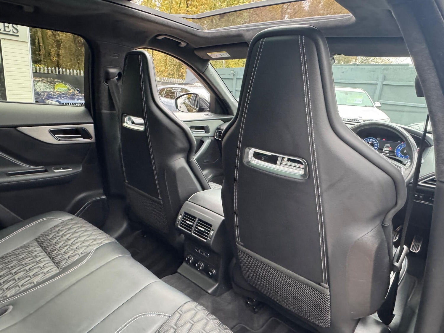 Used Jaguar F-Pace 2019 for sale - 76671454: Photo 44