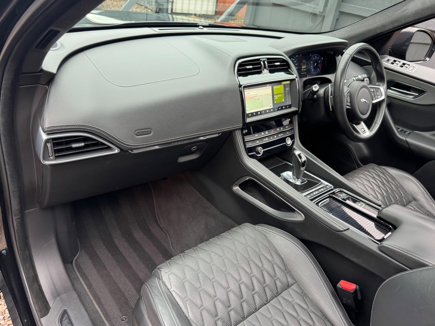 Used Jaguar F-Pace 2019 for sale - 76671454: Photo 50