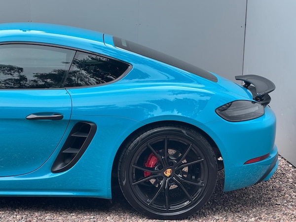 Used Porsche 718 Cayman 2019 for sale - 75378297: Photo 24