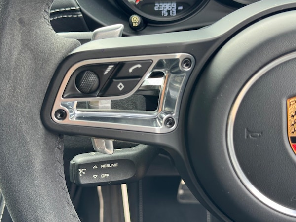 Used Porsche 718 Cayman 2019 for sale - 75378297: Photo 43