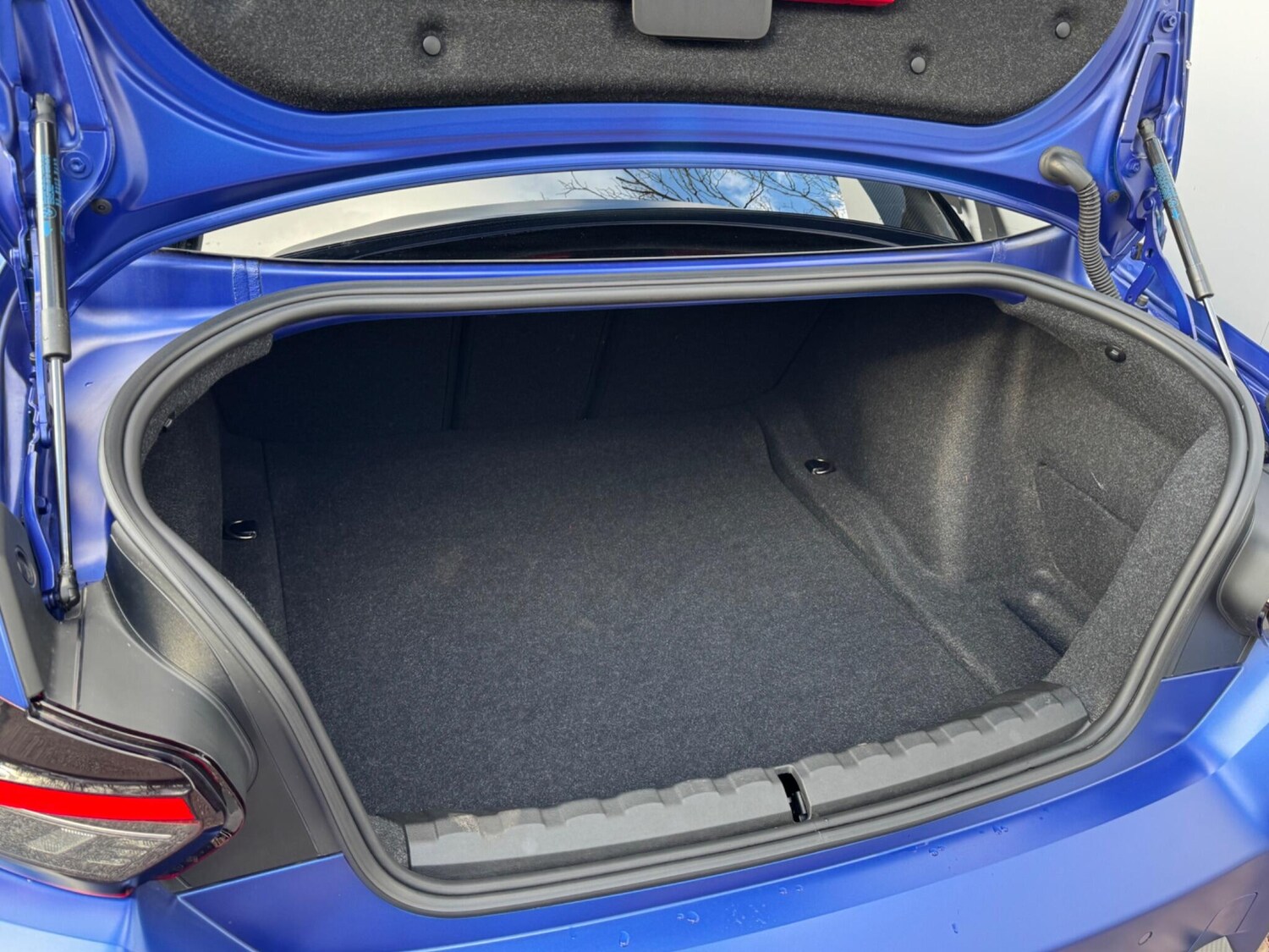 Used BMW M2 2024 for sale - 77637798: Photo 38