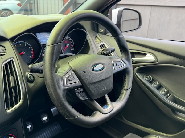 Used Ford Focus 2016 for sale - 76318225: Photo 19