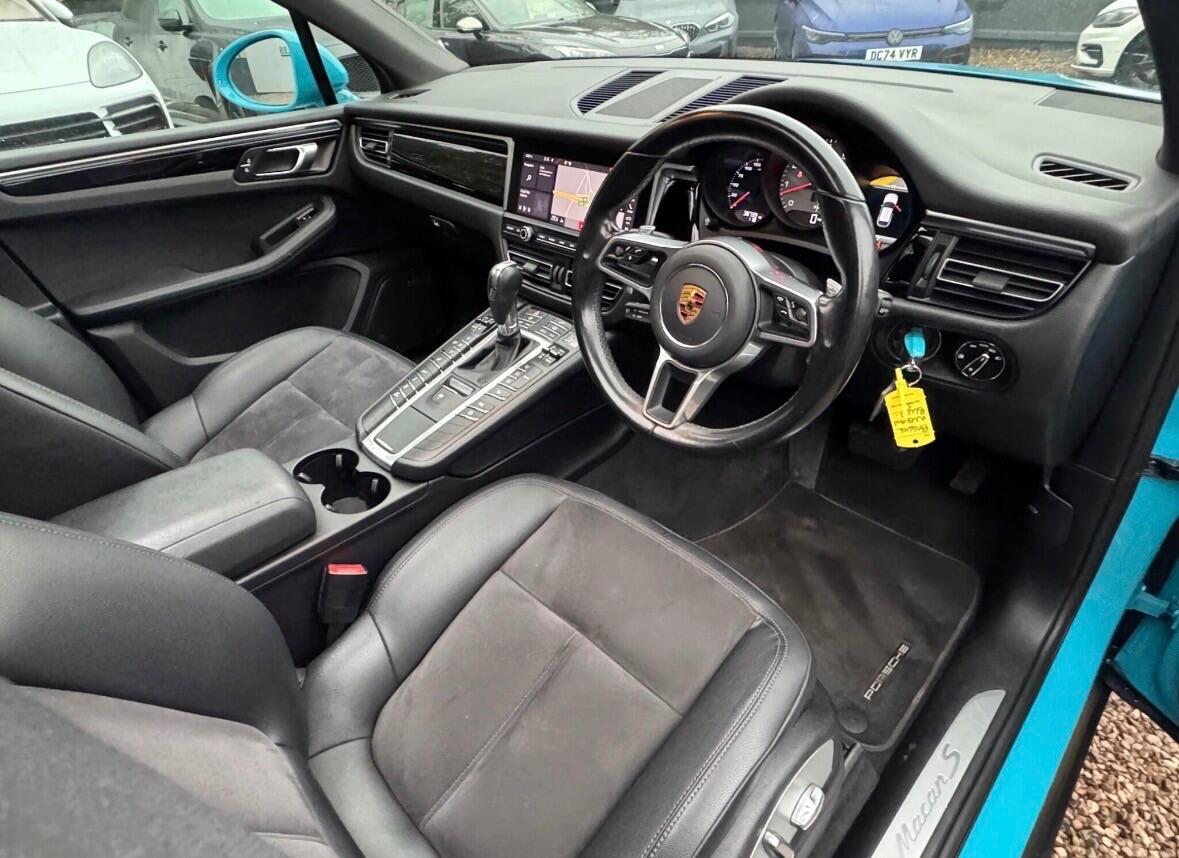 Used Porsche Macan 2021 for sale - 77358673: Photo 12