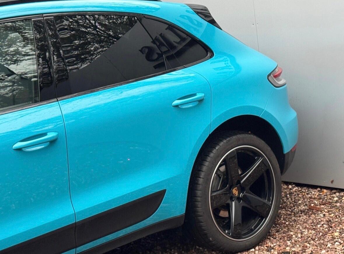 Used Porsche Macan 2021 for sale - 77358673: Photo 25