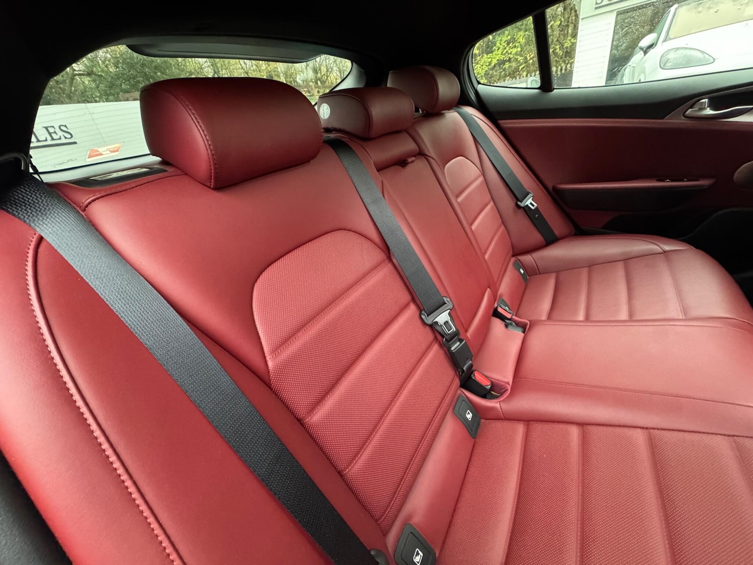 Used Kia Stinger 2020 for sale - 76671256: Photo 47