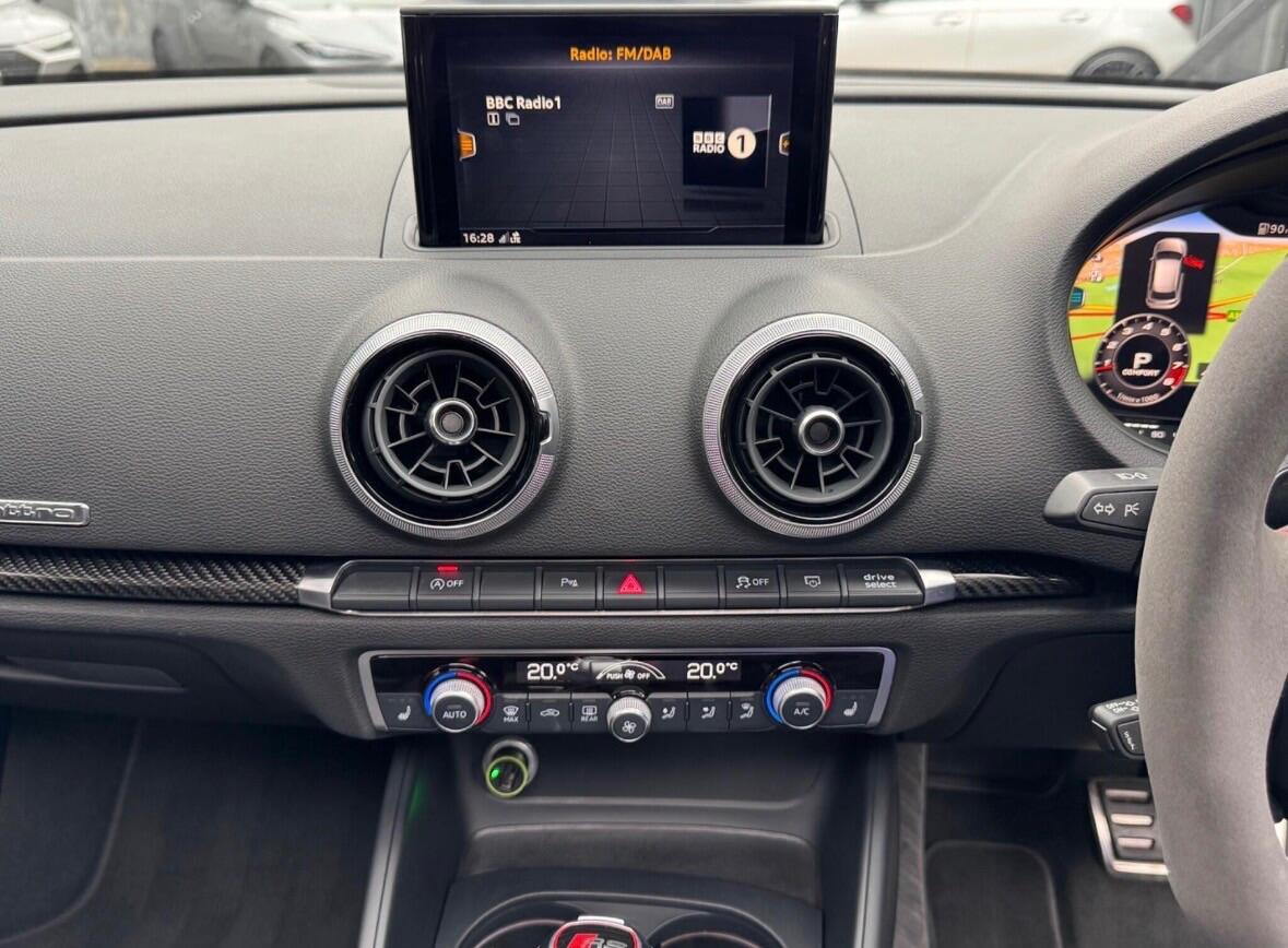 Used Audi RS3 2019 for sale - 77331695: Photo 14