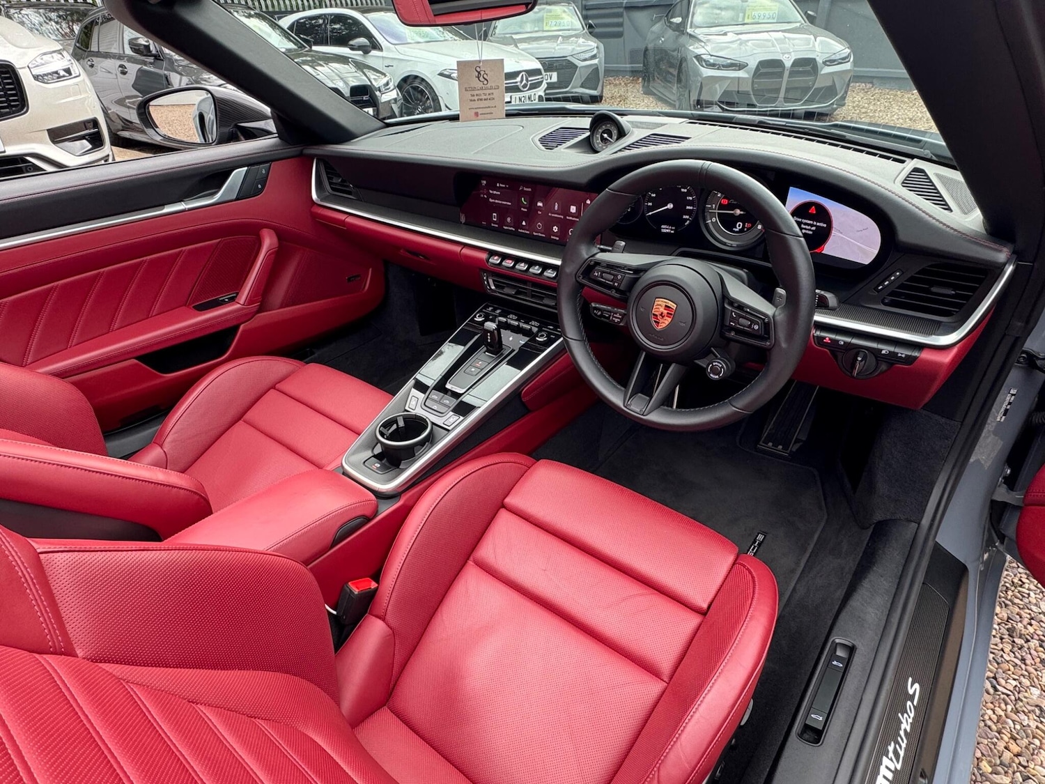 Used Porsche 911 2023 for sale - 76671241: Photo 11