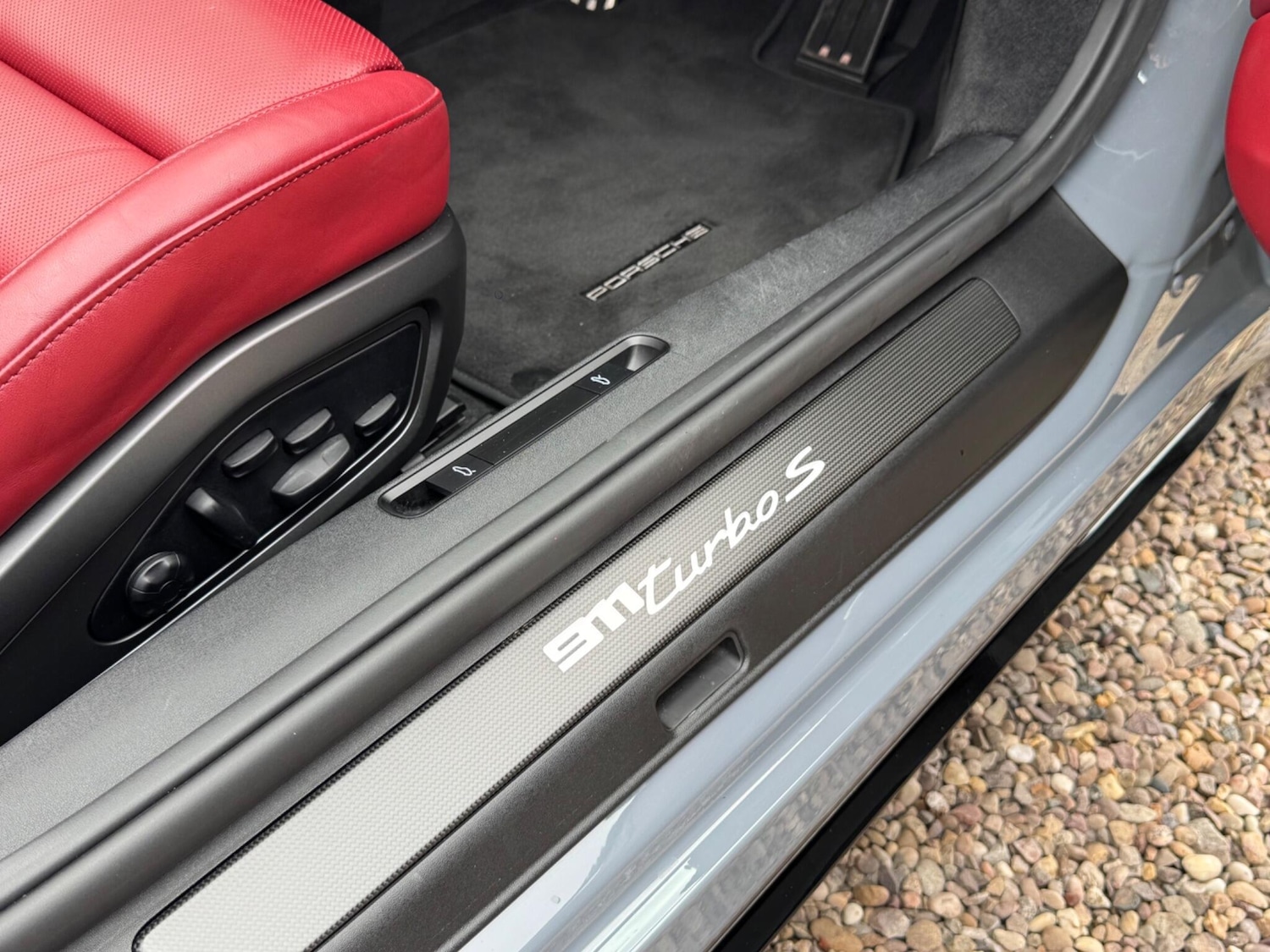 Used Porsche 911 2023 for sale - 76671241: Photo 46