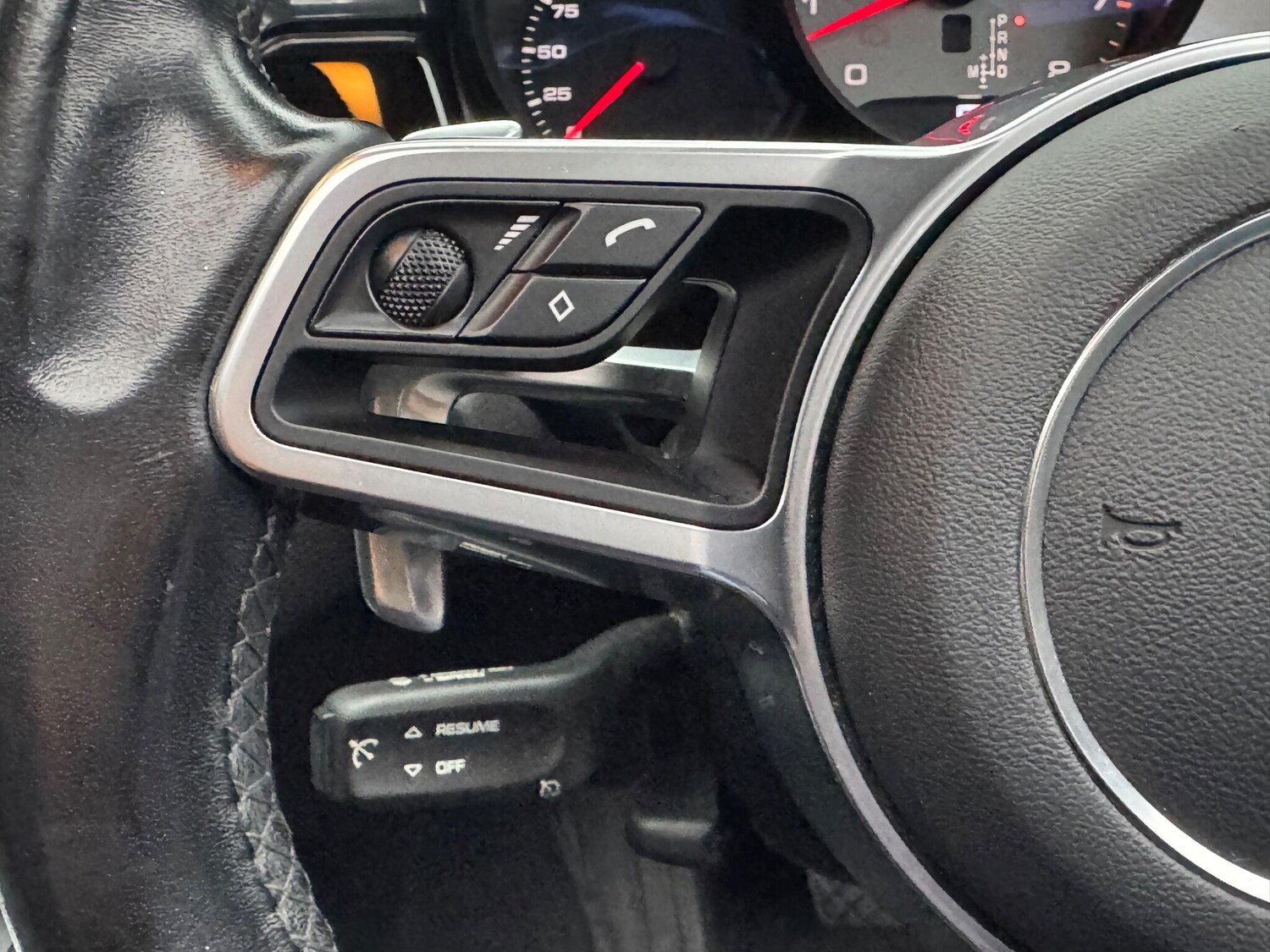 Used Porsche Macan 2021 for sale - 76550180: Photo 49