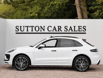 Used Porsche Macan 2023 for sale - 79412365: Photo