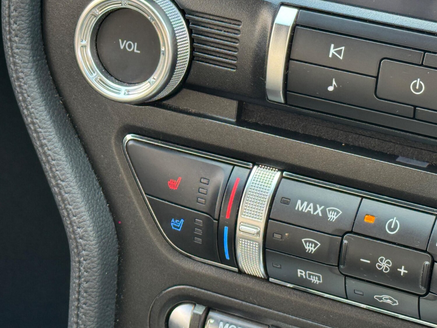 Used Ford Mustang 2019 for sale - 77633200: Photo 44