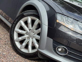 Used Audi A4 Allroad 2009 for sale - 75430324: Photo