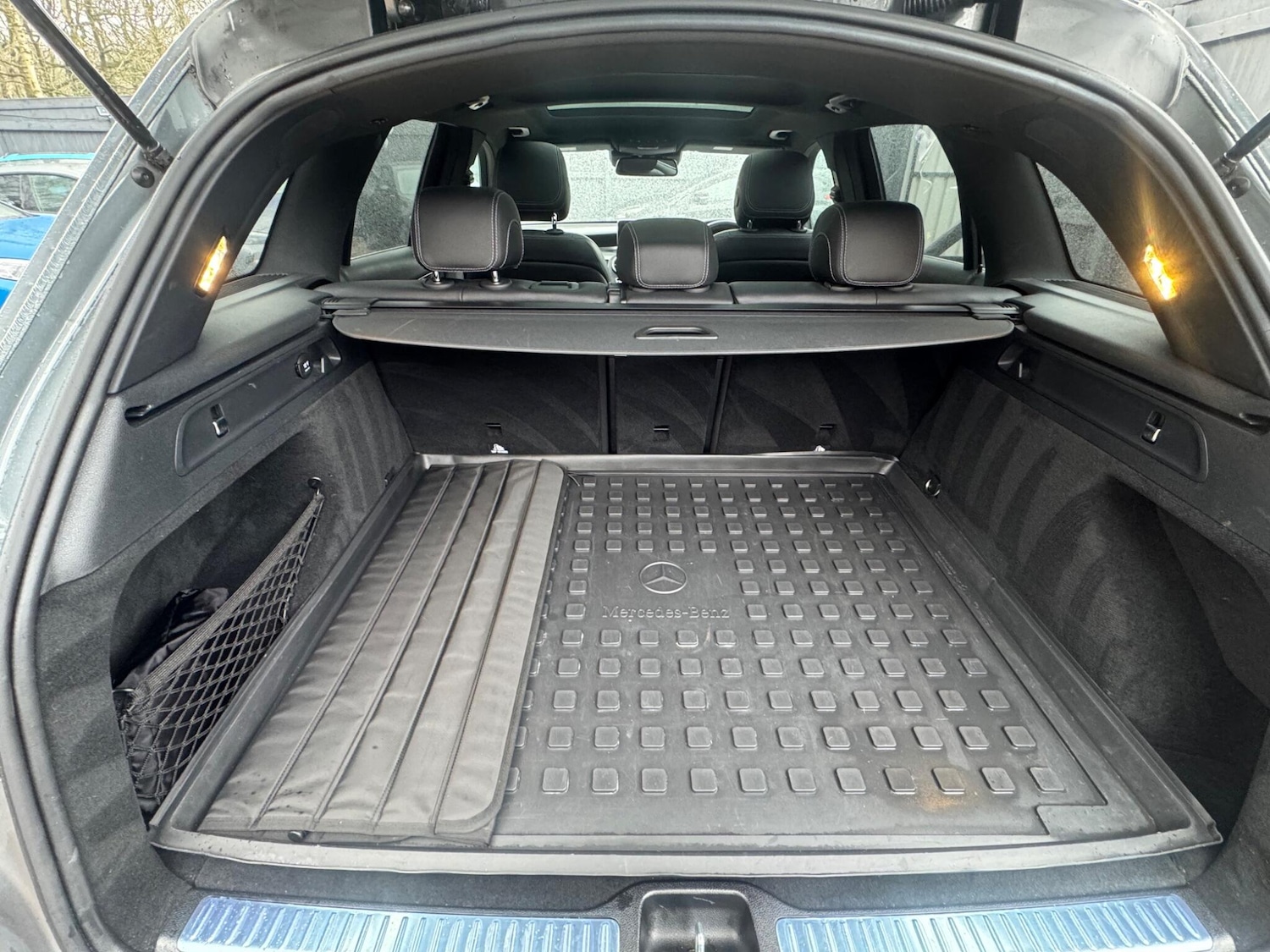 Used Mercedes-Benz GLC 2017 for sale - 77550003: Photo 42